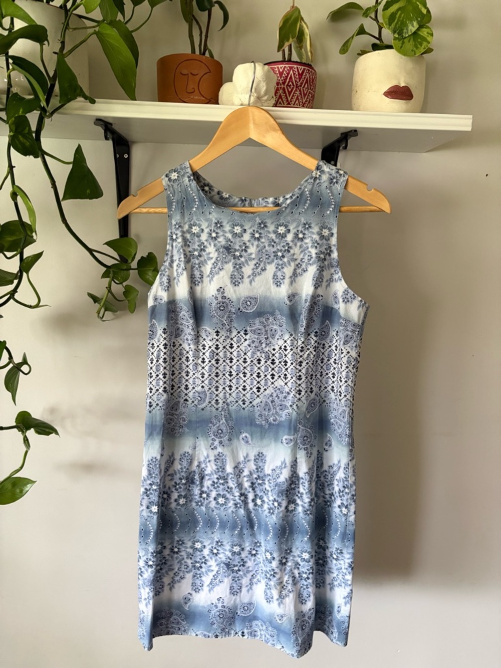 Sleeveless Blue Paisley Shift Dress